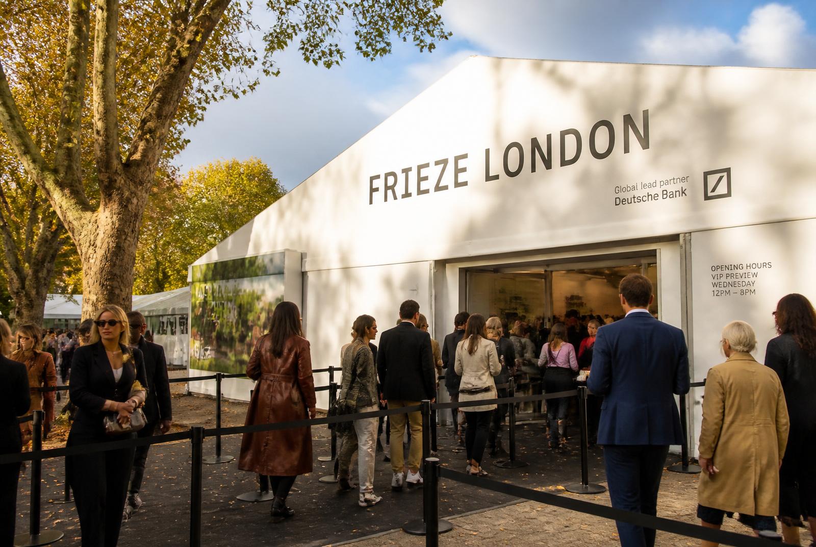 Frieze London at Regent's Park, NW1 - Arts & Fashion chauffeur hire from K2.